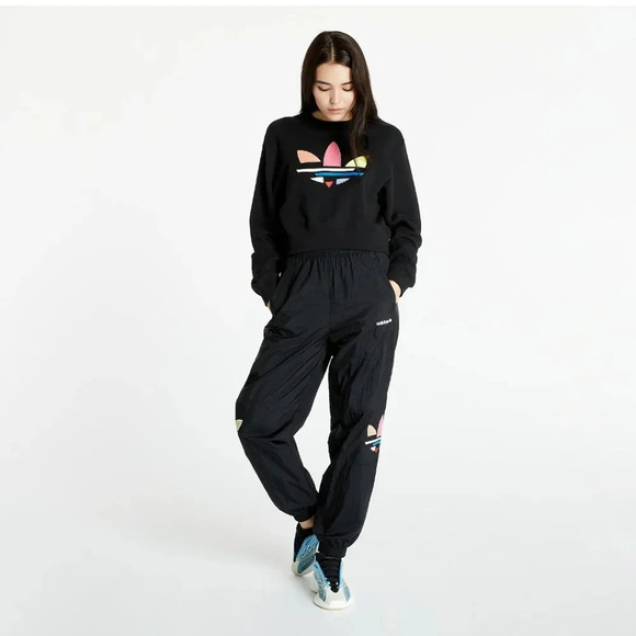 Adidas cropped Crewneck Sweatshirt - Picture 1 of 5